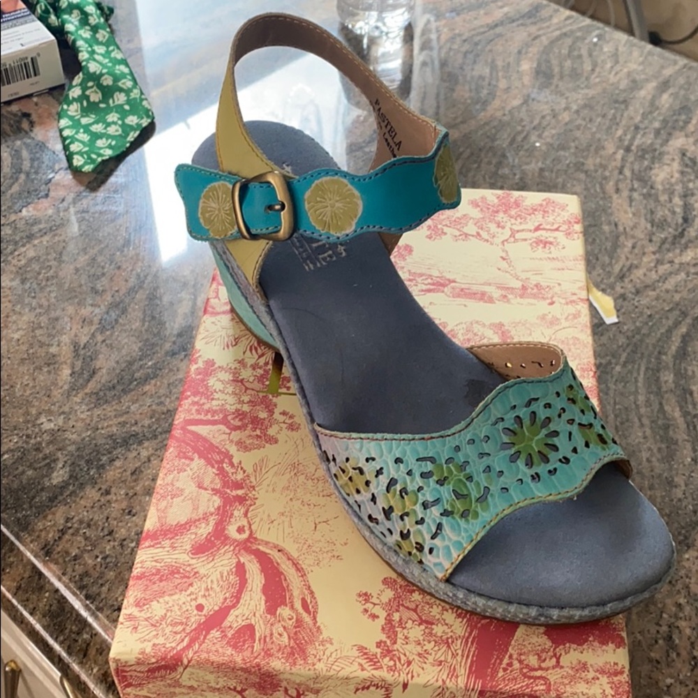 Shoes